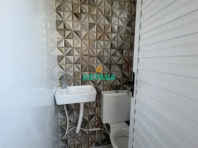 Casa com 135m² 3 quartos e 4 banheiros, à venda ou para alugar, no bairro Jacarepaguá em Rio de Janeiro
