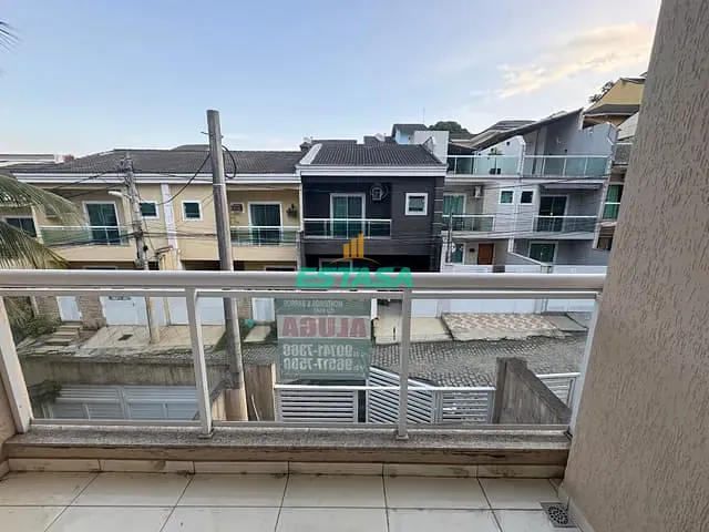Casa com 135m² 3 quartos e 4 banheiros, à venda ou para alugar, no bairro Jacarepaguá em Rio de Janeiro