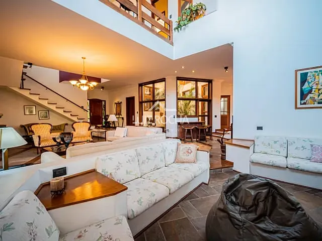 Casa com 1027m² 5 quartos e 5 banheiros, à venda, no bairro CONDOMINIO FOREST HILLS em Jandira