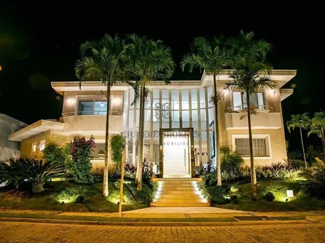 Casa com 613m² 4 quartos e 5 banheiros, à venda, no bairro Jurerê em Florianópolis