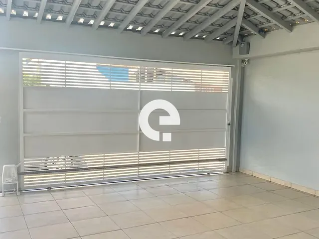Casa com 297m² 5 quartos e 1 banheiro, à venda, no bairro Santana em Santarém