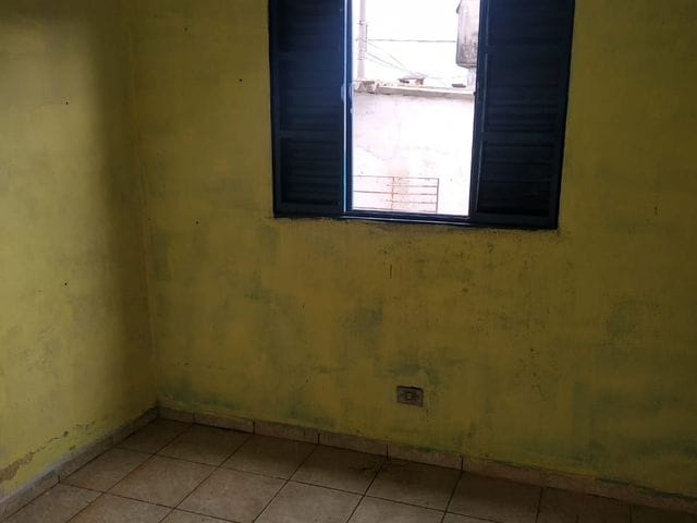 Casa com 150m² 1 quarto e 1 banheiro, à venda, no bairro Vila Nova Curuçá em São Paulo