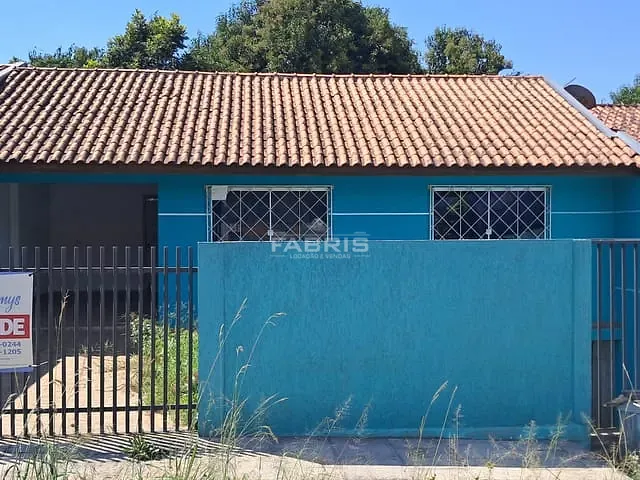 Casa com 200m² 2 quartos e 1 banheiro, à venda, no bairro Conjunto Habitacional Monsenhor Francisco Gorski em Campo Largo