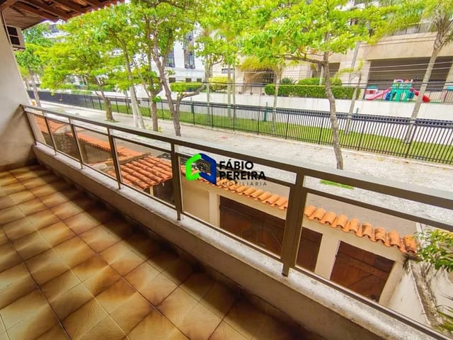 Casa com 180m² 3 quartos e 2 banheiros, à venda, no bairro Barra da Tijuca em Rio de Janeiro