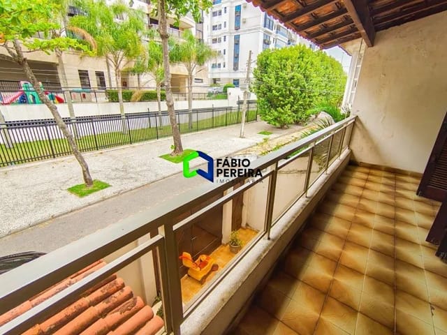 Casa com 180m² 3 quartos e 2 banheiros, à venda, no bairro Barra da Tijuca em Rio de Janeiro