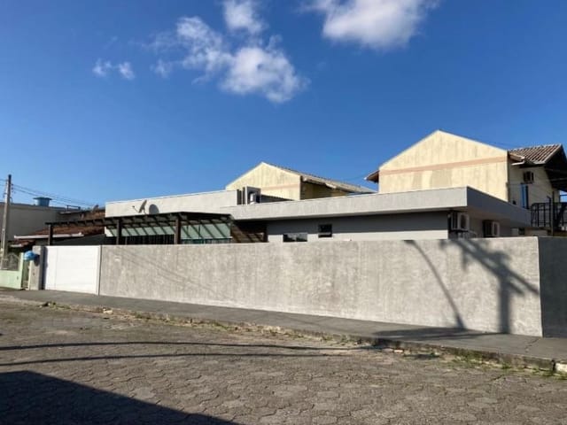 Casa à venda, no bairro São Vicente em Itajaí