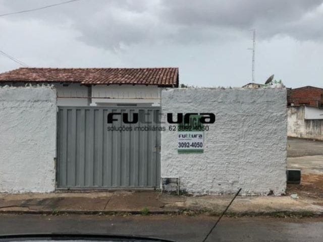 Casa com 468m² 3 quartos e 2 banheiros, à venda, no bairro Setor Central em Goiânia
