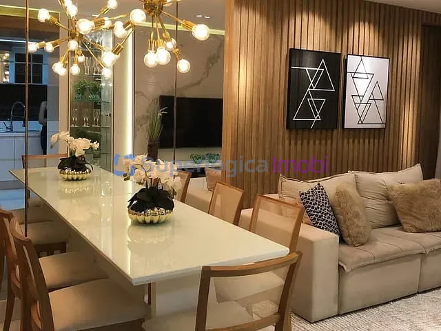 Casa com 450m² 3 quartos e 3 banheiros, à venda, no bairro Gleba Fazenda Palhano em Londrina