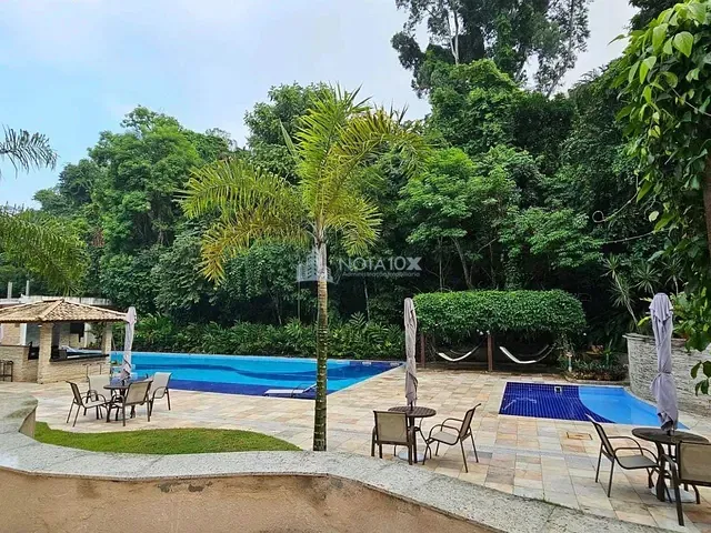 Casa 4 quartos e 4 banheiros, à venda, no bairro Freguesia (Jacarepaguá) em Rio de Janeiro