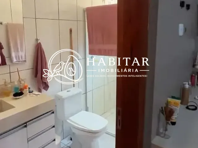 Casa 2 quartos e 1 banheiro, à venda, no bairro Aeroporto em Corumbá