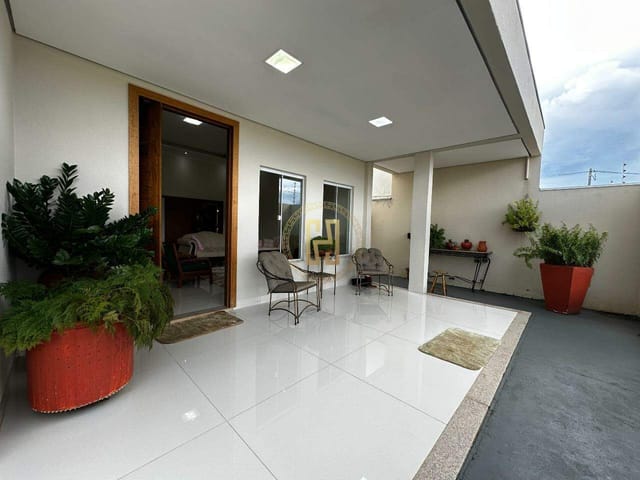 Casa com 500m² 5 quartos e 2 banheiros, à venda, no bairro Jardim Europa em Nova Mutum