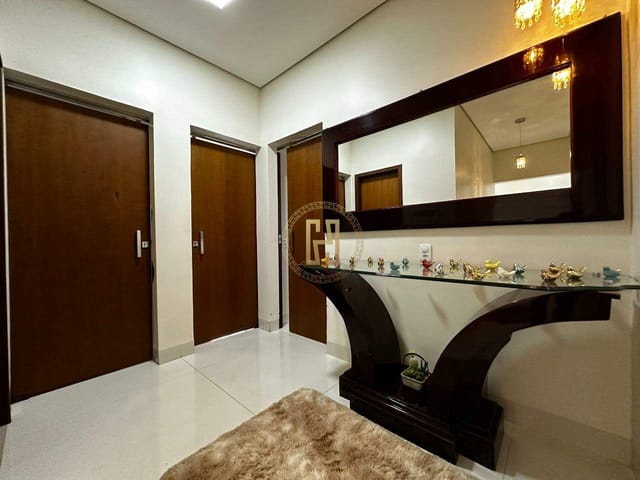 Casa com 500m² 5 quartos e 2 banheiros, à venda, no bairro Jardim Europa em Nova Mutum