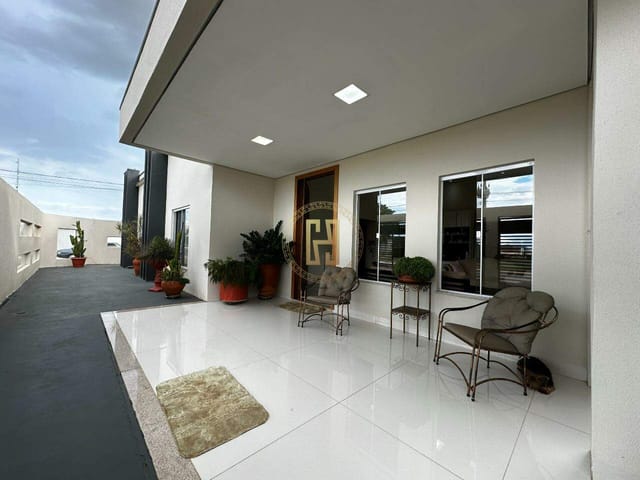 Casa com 500m² 5 quartos e 2 banheiros, à venda, no bairro Jardim Europa em Nova Mutum