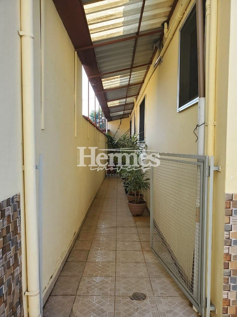 Casa, 4 quartos, 266 m² - Foto 39