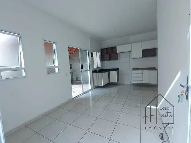 Casa 3 quartos e 1 banheiro, à venda, no bairro Água Espraiada (Caucaia do Alto) em Cotia
