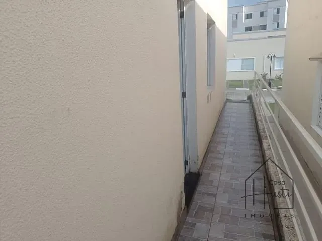Casa 3 quartos e 1 banheiro, à venda, no bairro Água Espraiada (Caucaia do Alto) em Cotia