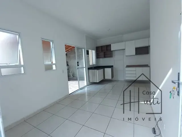 Casa 3 quartos e 1 banheiro, à venda, no bairro Água Espraiada (Caucaia do Alto) em Cotia