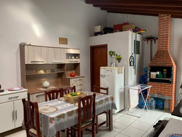 Casa com 150m² 2 quartos e 2 banheiros, à venda, no bairro Parque Residencial Jaguari em Americana
