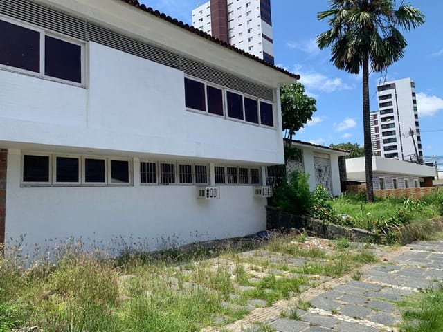 Casa com 414m², à venda, no bairro Madalena em Recife