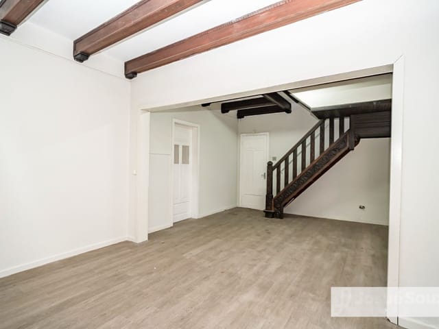Prédio com 436m², para alugar, no bairro São Francisco em Curitiba