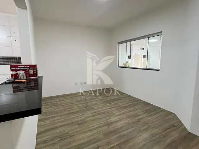 Casa 2 quartos e 2 banheiros, à venda, no bairro Jardim dos Ipês em Sumaré