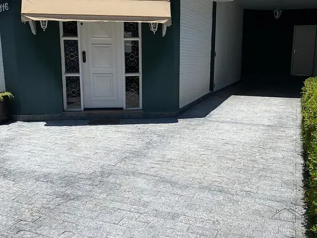 Casa 4 quartos e 3 banheiros, à venda, no bairro Vila Natal em Mogi das Cruzes