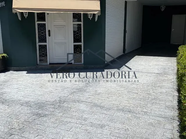 Casa 4 quartos e 3 banheiros, à venda, no bairro Vila Natal em Mogi das Cruzes