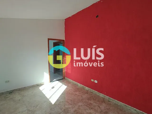 Casa 2 quartos e 2 banheiros, para alugar, no bairro JARDIM RENOVÇÃO em Guaranésia
