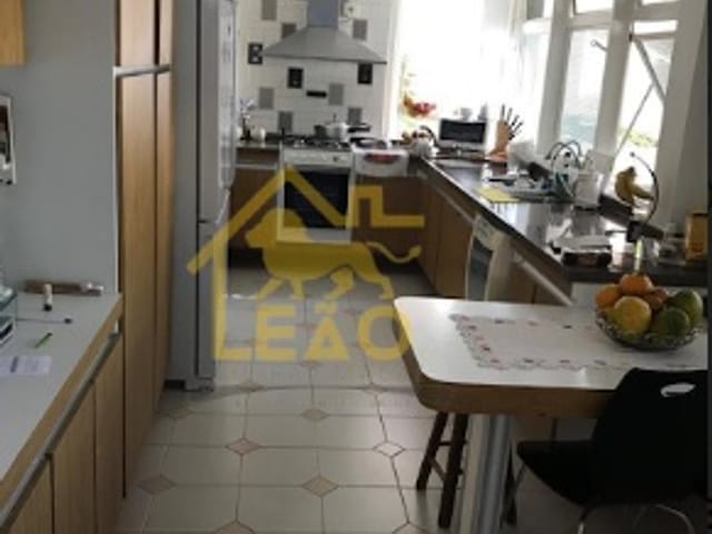 Casa com 371m² 4 quartos e 6 banheiros, à venda, no bairro Alphaville em Santana de Parnaíba