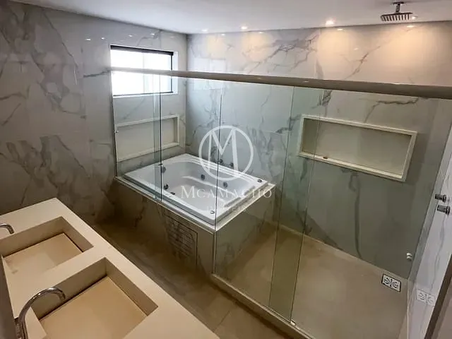Casa com 310m² 4 quartos e 7 banheiros, à venda, no bairro Recreio dos Bandeirantes em Rio de Janeiro