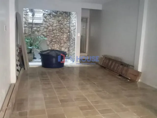 Casa para alugar, no bairro Centro em Ilhéus