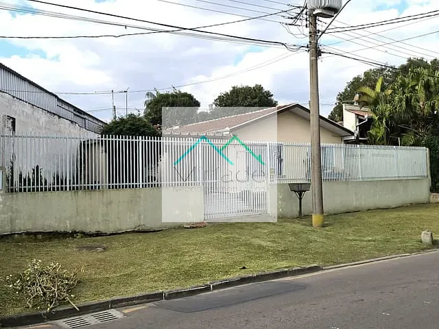 Casa com 165m² 3 quartos e 3 banheiros, à venda, no bairro Capão Raso em Curitiba