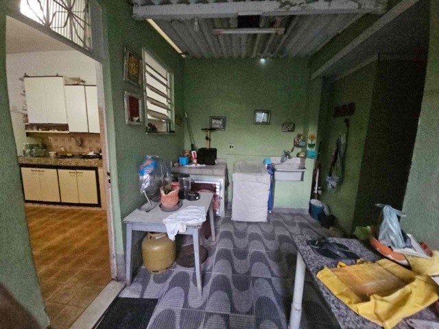 Casa 3 quartos e 1 banheiro, à venda, no bairro Inhaúma em Rio de Janeiro