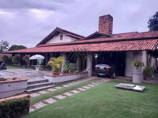 Casa com 900m² 4 quartos e 4 banheiros, à venda, no bairro Destacado em Salinópolis