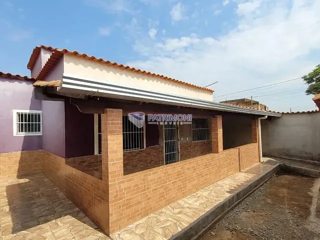 Casa com 360m² 3 quartos e 3 banheiros, à venda, no bairro Vila Maria Regina em Juatuba
