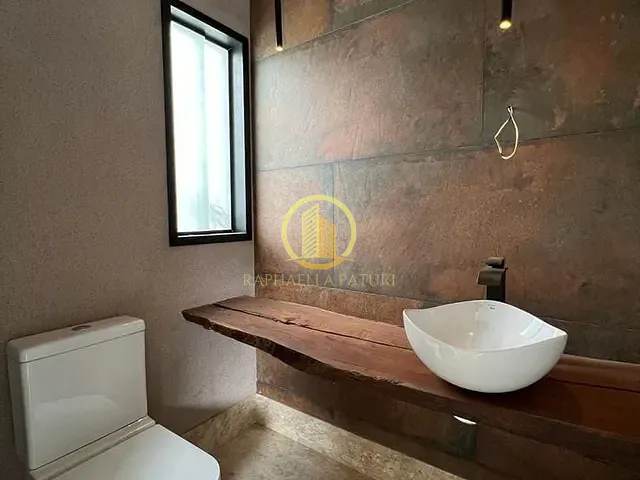 Casa com 376m² 4 quartos e 5 banheiros, à venda, no bairro Setor Habitacional Arniqueira (Águas Claras) em Brasília