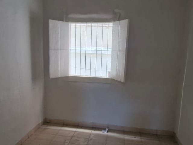 Casa 5 quartos e 3 banheiros, à venda, no bairro Alto do Rio Bonito em Vassouras