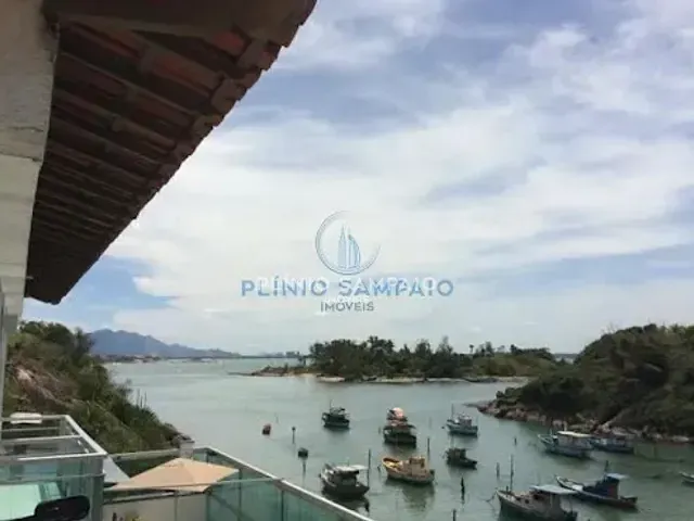 Casa com 900m² 4 quartos e 4 banheiros, à venda, no bairro Praia da Costa em Vila Velha
