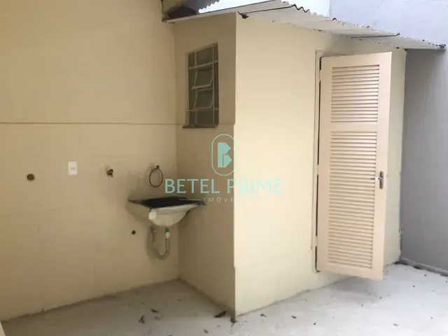 Casa 3 quartos e 2 banheiros, para alugar, no bairro Fonseca em Niterói
