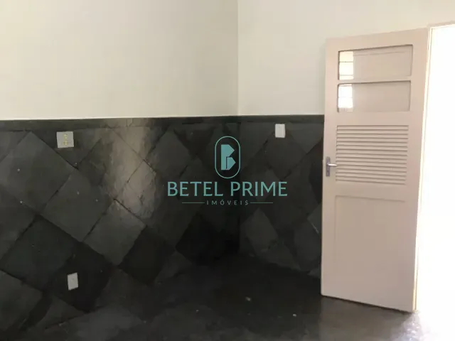 Casa 3 quartos e 2 banheiros, para alugar, no bairro Fonseca em Niterói