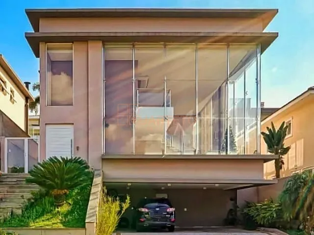 Casa com 440m² 4 quartos e 4 banheiros, à venda, no bairro Alphaville em Santana de Parnaíba