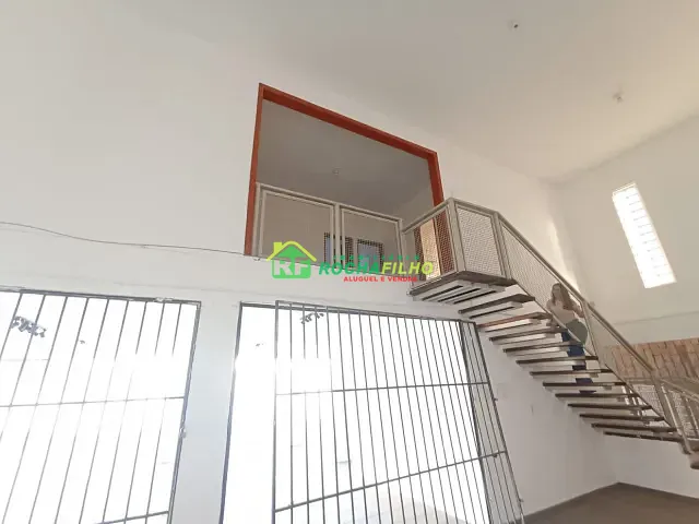Casa para alugar, no bairro Planalto em Teresina
