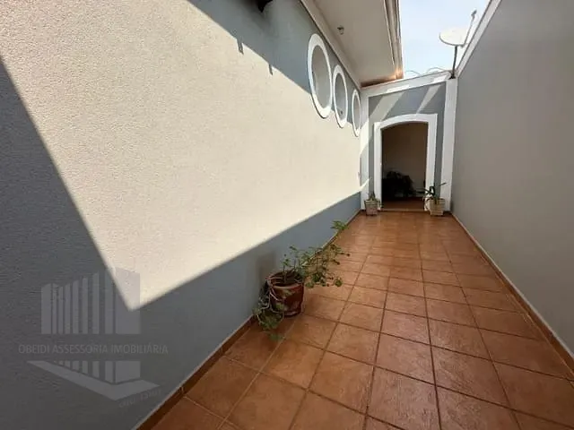 Casa 4 quartos e 4 banheiros, à venda, no bairro Cidade Jardim em Pirassununga