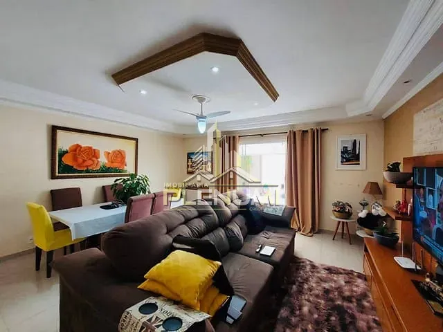 Casa com 220m² 2 quartos e 1 banheiro, à venda, no bairro Jardim Novo II em Rio Claro