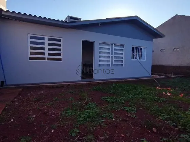 Casa com 450m² 2 quartos e 3 banheiros, à venda, no bairro Centro em Augusto Pestana