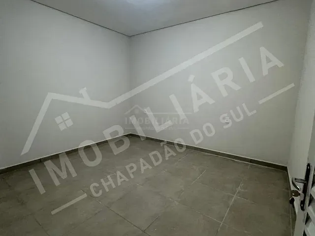 Casa 3 quartos e 1 banheiro, para alugar, no bairro SIBIPIRUNA em Chapadão do Sul