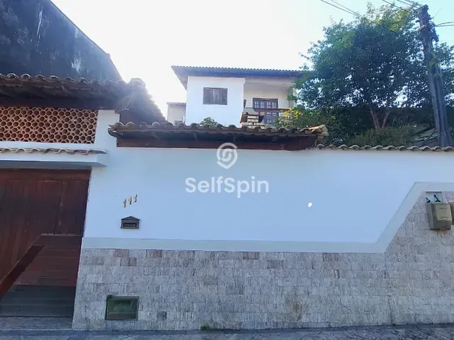 Casa 2 quartos e 1 banheiro, para alugar, no bairro Pacheco em São Gonçalo