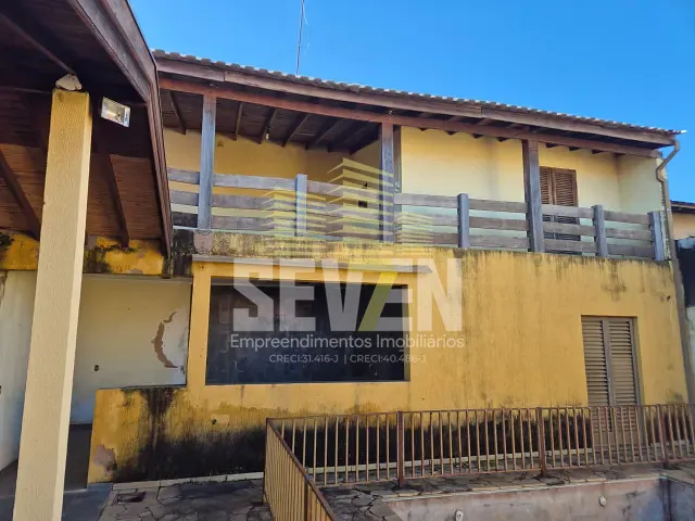 Casa com 432m² 3 quartos e 2 banheiros, à venda, no bairro Jardim Dona Lili em Bauru
