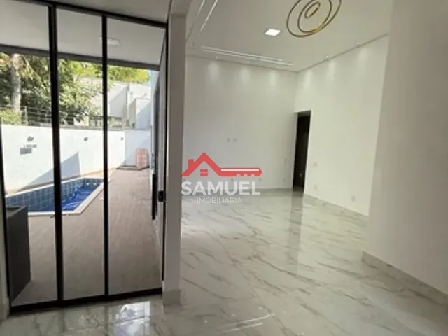 Casa com 250m² 3 quartos e 1 banheiro, à venda, no bairro Setor Habitacional Arniqueira em Brasília