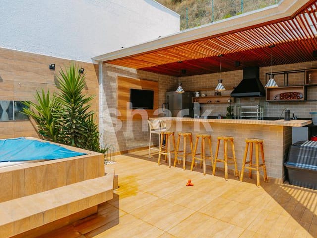 Casa com 168m² 3 quartos e 3 banheiros, à venda, no bairro Tamboré em Santana de Parnaíba
